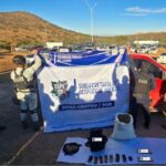 Helicóptero de la SSPE localiza vehículo sospechoso oculto en la maleza durante operativo en Parral