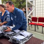 Inicia entrega de uniformes deportivos escolares en Anáhuac